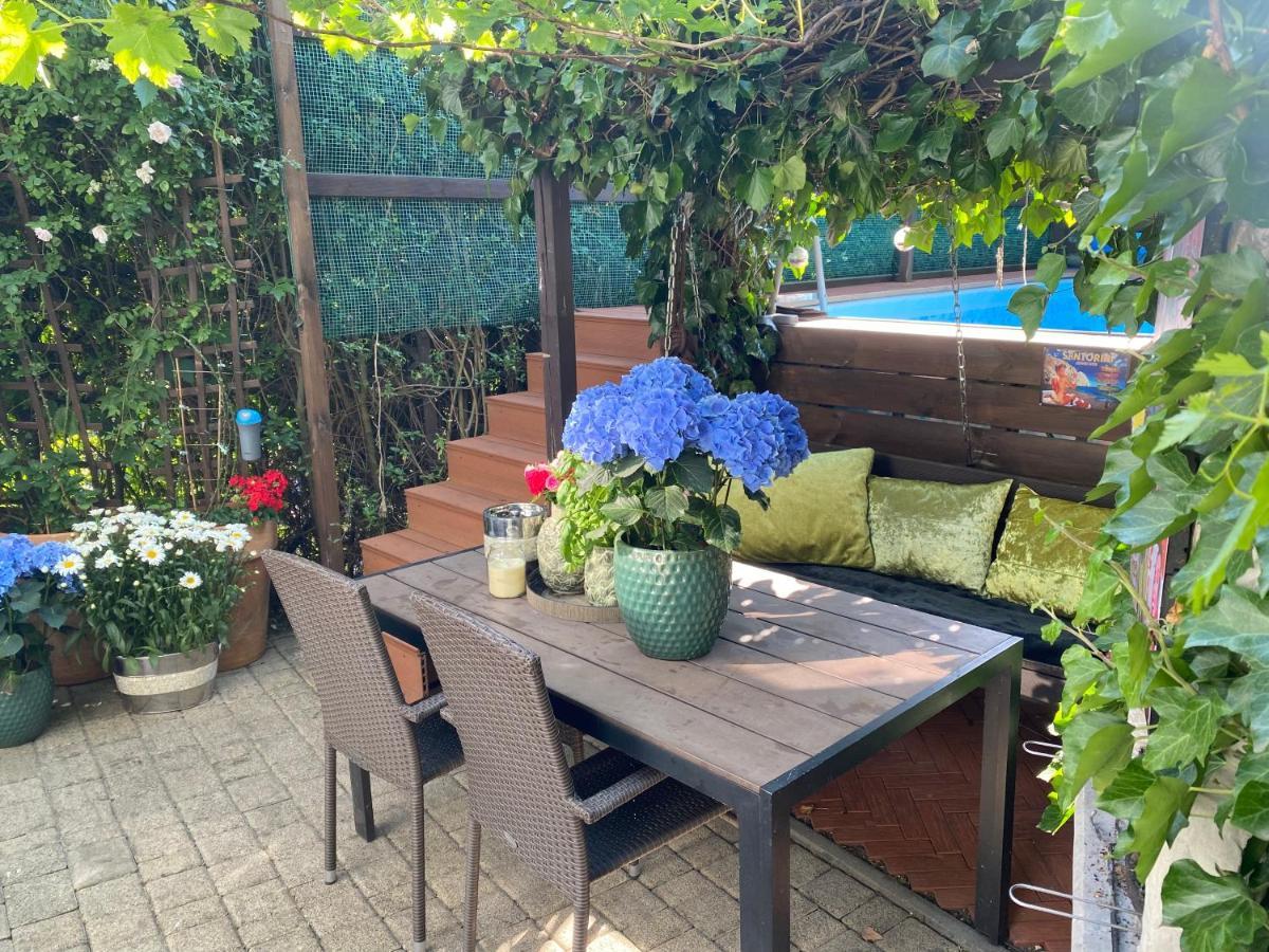 Romantic House -Romantyczny Domek Dla 2 Doroslych Gdynia Ngoại thất bức ảnh